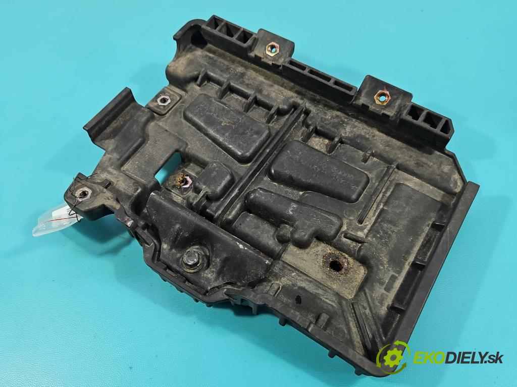 Hyundai I30 III 2016- 2.0 16V 280KM automatic 206 kW 1998 cm3 5- obal akumulatora 37150-S0000