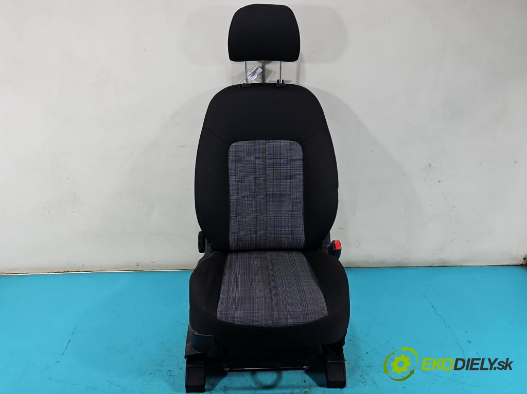 Kia Venga 1.4 16V 90 hp manual 66.2 kW 1396 cm3 5- Sedadlo pravý  (Sedadlo)