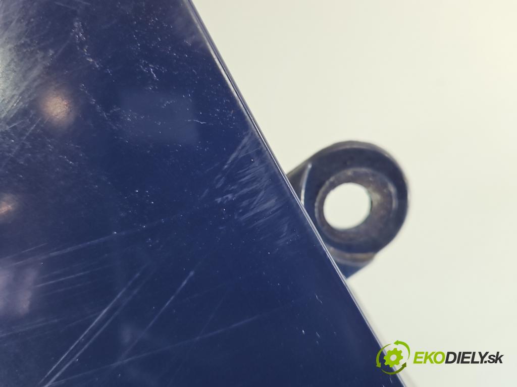 Renault Modus 1.5 dci 86 HP manual 63 kW 1461 cm3 5- blatník predné ľavý  (Blatník predný ľavý)