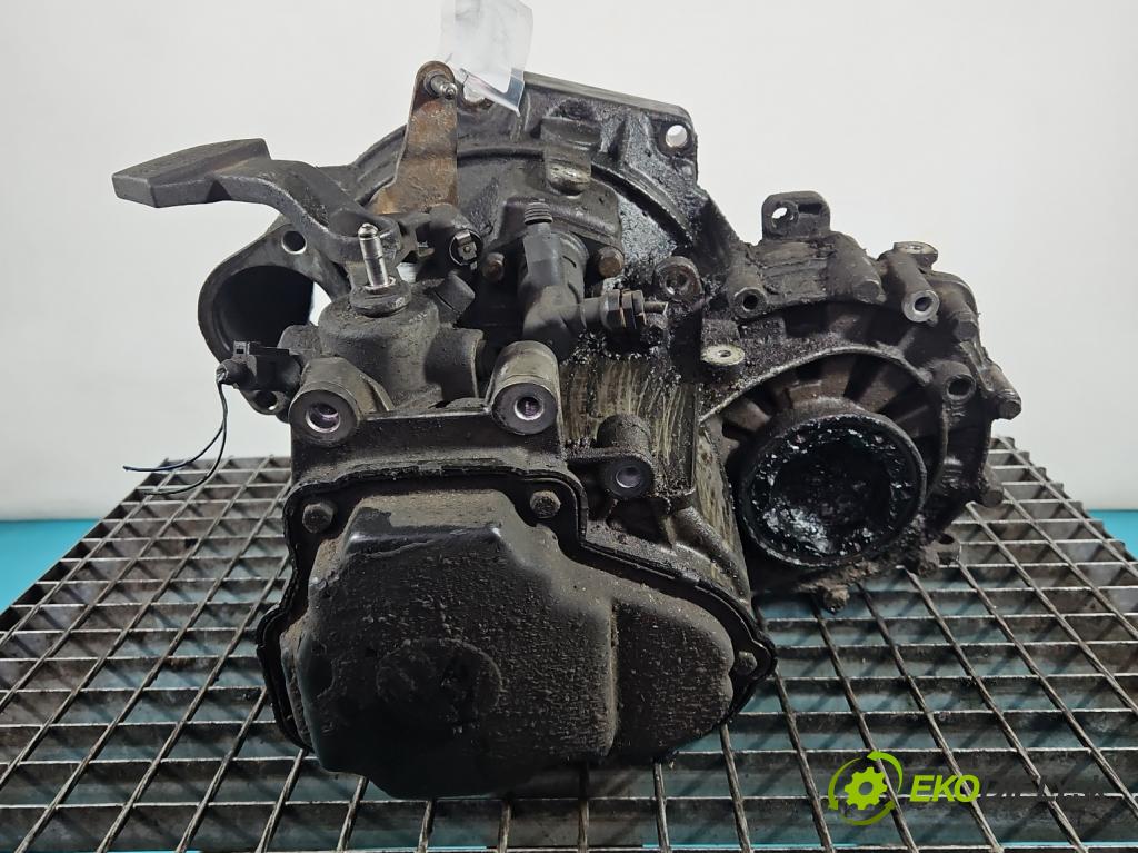 Vw Passat B6 2005-2010 1.9 tdi 105 HP manual 77 kW 1896 cm3 5- prevodovka stupeň,rýchlosť manual JCX