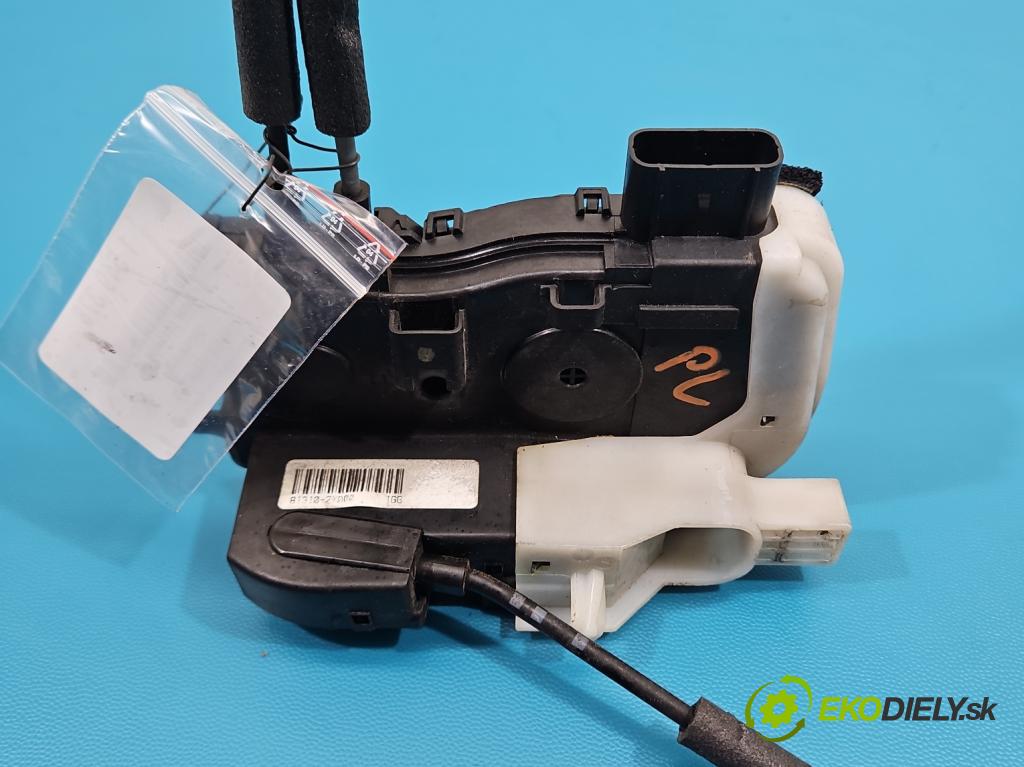 Hyundai Ix35 2.0 CRDI 136hp manual 100 kW 1995 cm3 5- zámek přední levý 81310-2Y000