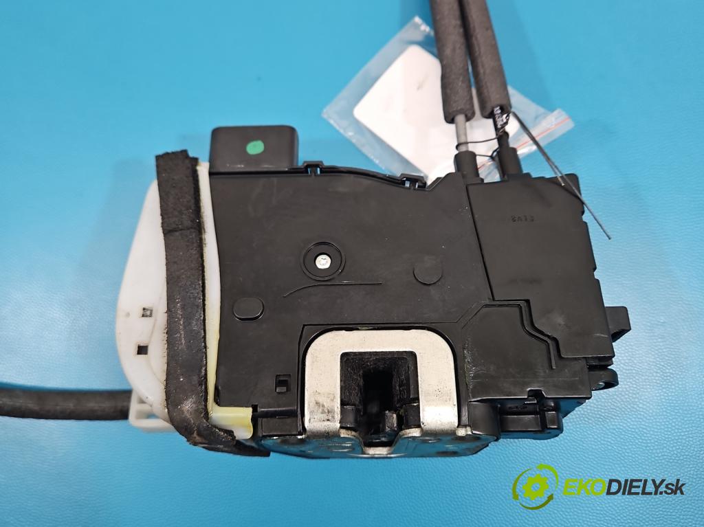 Hyundai Ix35 2.0 CRDI 136hp manual 100 kW 1995 cm3 5- zámek přední levý 81310-2Y000