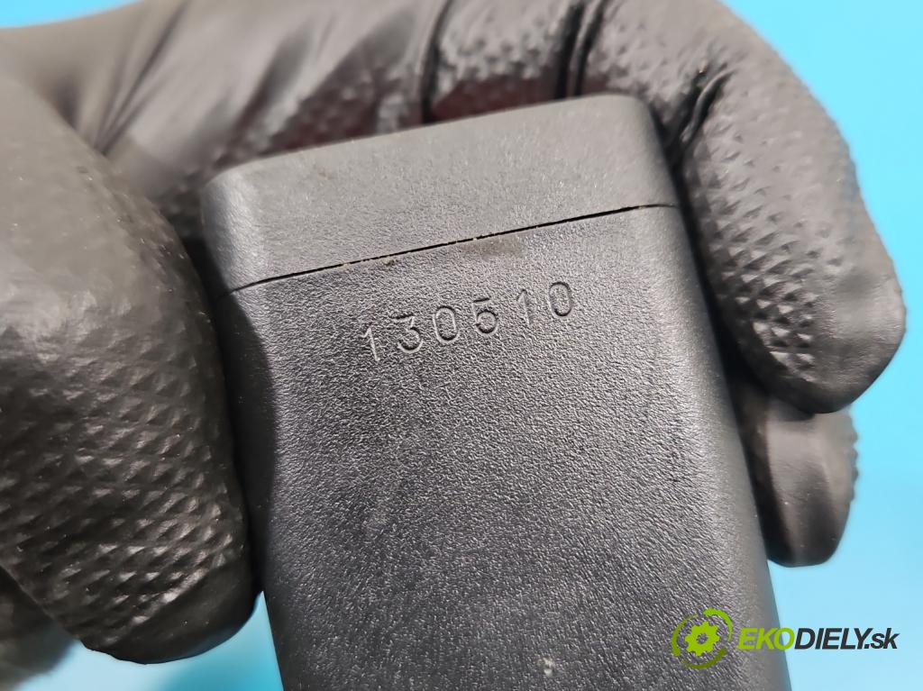 Hyundai Ix35 2.0 CRDI 136 HP manual 100 kW 1995 cm3 5- pas bezpečnosť: predné pravý