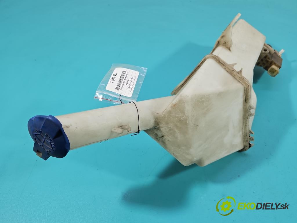 Kia Venga 1.4 16V 90 hp manual 66.2 kW 1396 cm3 5- nádržka tekutina: ostřikovačů 98610-1P000