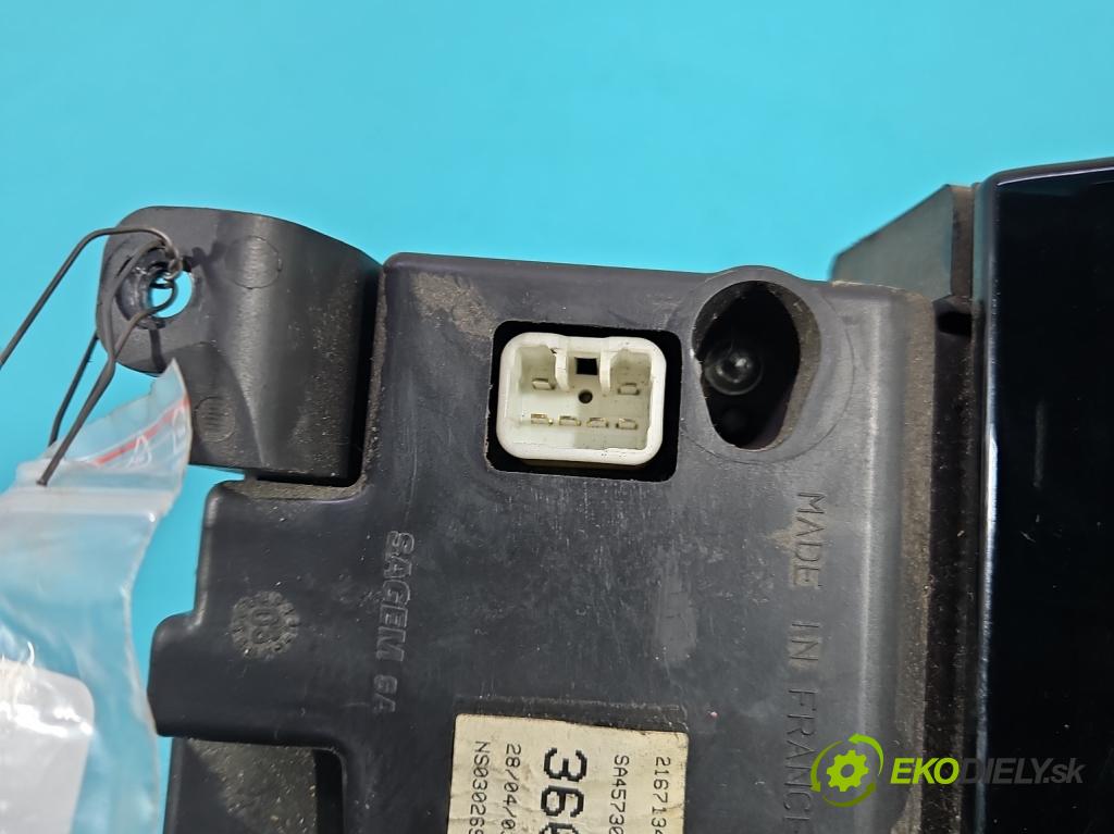 Toyota Yaris I 1999-2005 1.0 vvti 65 hp manual 48 kW 998 cm3 3- Přístrojová deska 83800-0D360 (Přístrojová deska)