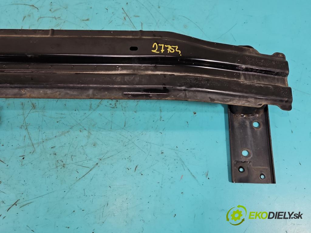 Kia Venga 1.4 16V 90 HP manual 66.2 kW 1396 cm3 5- výstuha nárazník predné