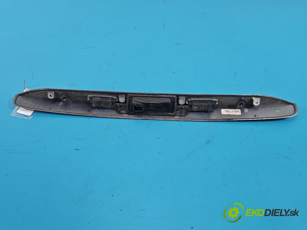 Volvo S40 II 2004-2012 1.8 16V 125 HP manual 92 kW 1798 cm3 4- rukoväť kufrové dvere zadné 30699681