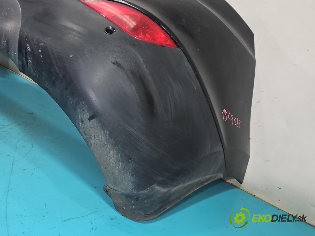 Hyundai Ix35 2.0 CRDI 136hp manual 100 kW 1995 cm3 5- nárazník zadní 86611-2Y000 (Klika dveří ostatní)