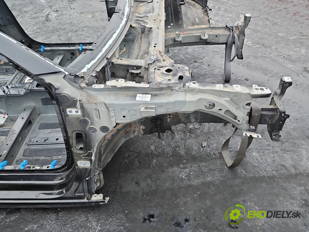 Peugeot 508 II 2018- 1.5 hdi 131 hp manual 96 kW 1499 cm3 5- štvrťka pravé 