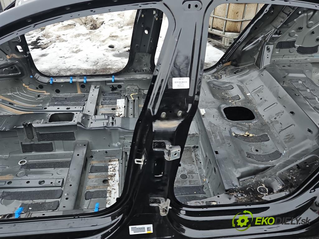 Peugeot 508 II 2018- 1.5 hdi 131 hp manual 96 kW 1499 cm3 5- práh levý  (Karoserie ostatní)