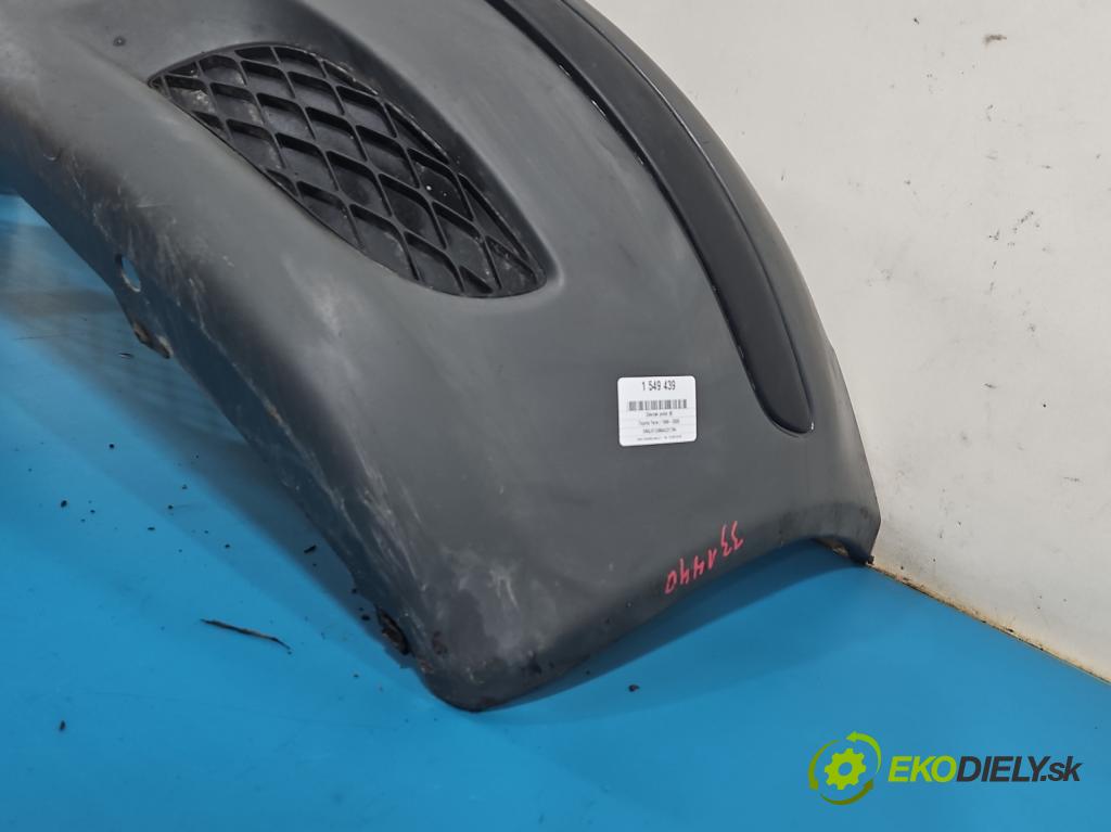 Toyota Yaris I 1999-2005 1.0 vvti 65 HP manual 48 kW 998 cm3 3- nárazník predné 52119-0D090 (Kľučka dverí ostatné)