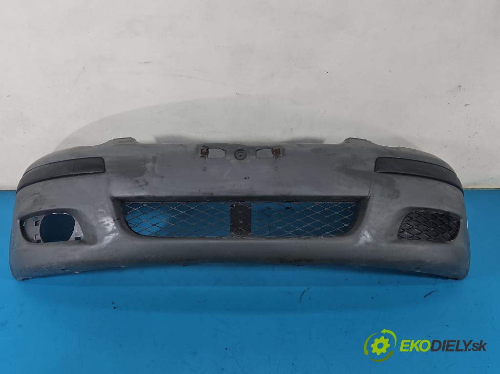 Toyota Yaris I 1999-2005 1.0 vvti 65 HP manual 48 kW 998 cm3 3- nárazník predné 52119-0D090 (Kľučka dverí ostatné)