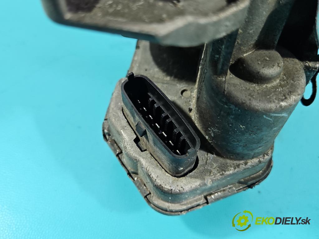 Opel Zafira A 1999-2005 1.8 16V 116 HP manual 85 kW 1796 cm3 5- klapka 90536084 (Škrtiaca klapka)