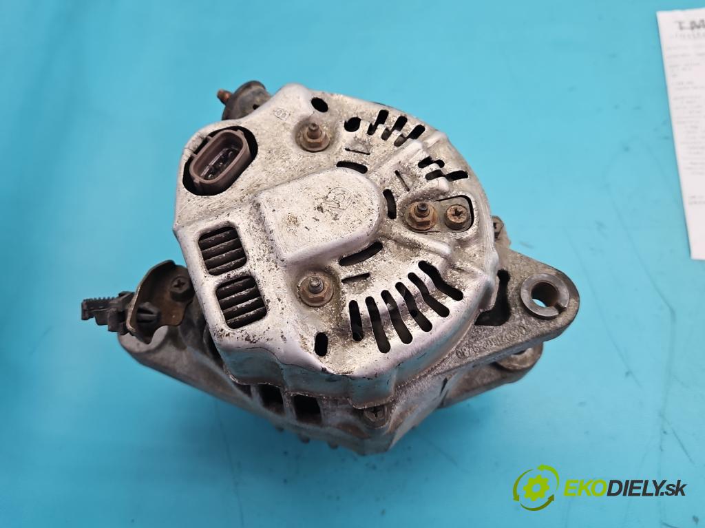 Toyota Yaris I 1999-2005 1.0 vvti 65 HP manual 48 kW 998 cm3 3- Alternator 27060-0J040 (Alternátor)