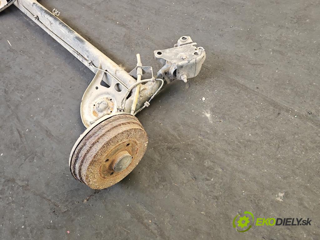 Renault Modus 1.5 dci 86 hp manual 63 kW 1461 cm3 5- zadní výztuha  (Zadní výztuha)