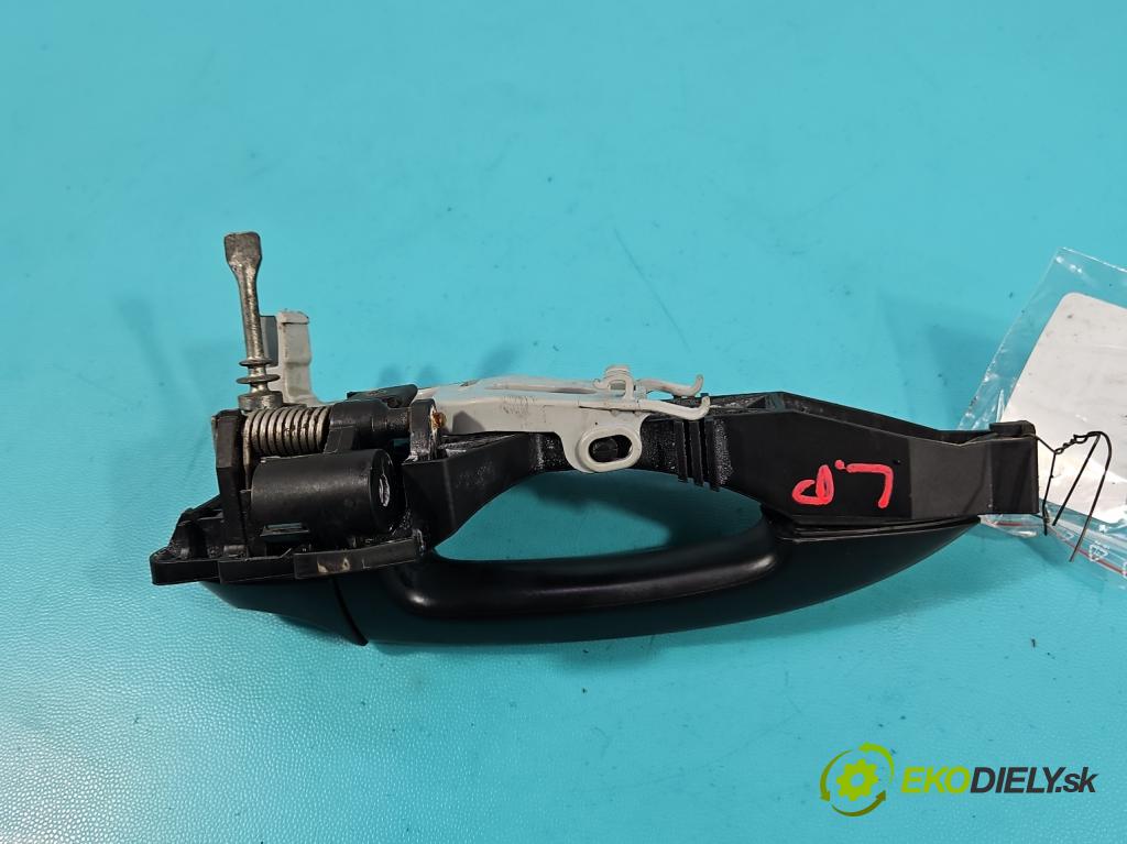 Kia Venga 1.4 16V 90 HP manual 66.2 kW 1396 cm3 5- rukoväť predné ľavé mimo: 100001293 (Kľučka dverí vonkajšia predná ľavá)