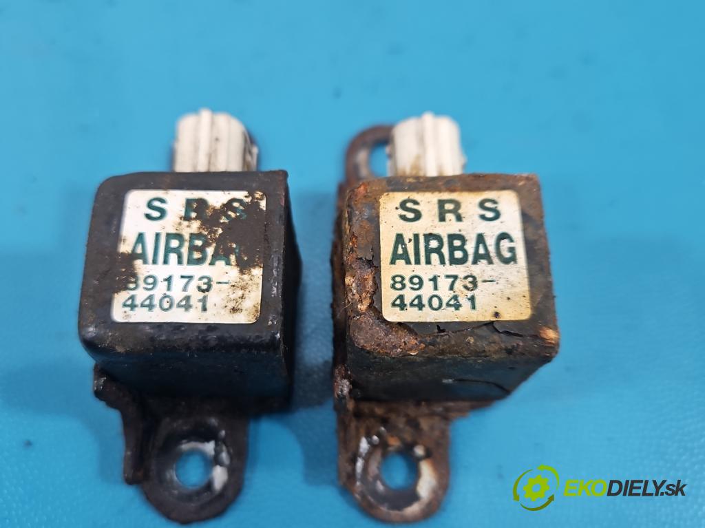 Toyota Avensis Verso 2001-2009 2.0 vvti 150 hp manual 110 kW 1998 cm3 5- polštáře: vzduchové soubor: