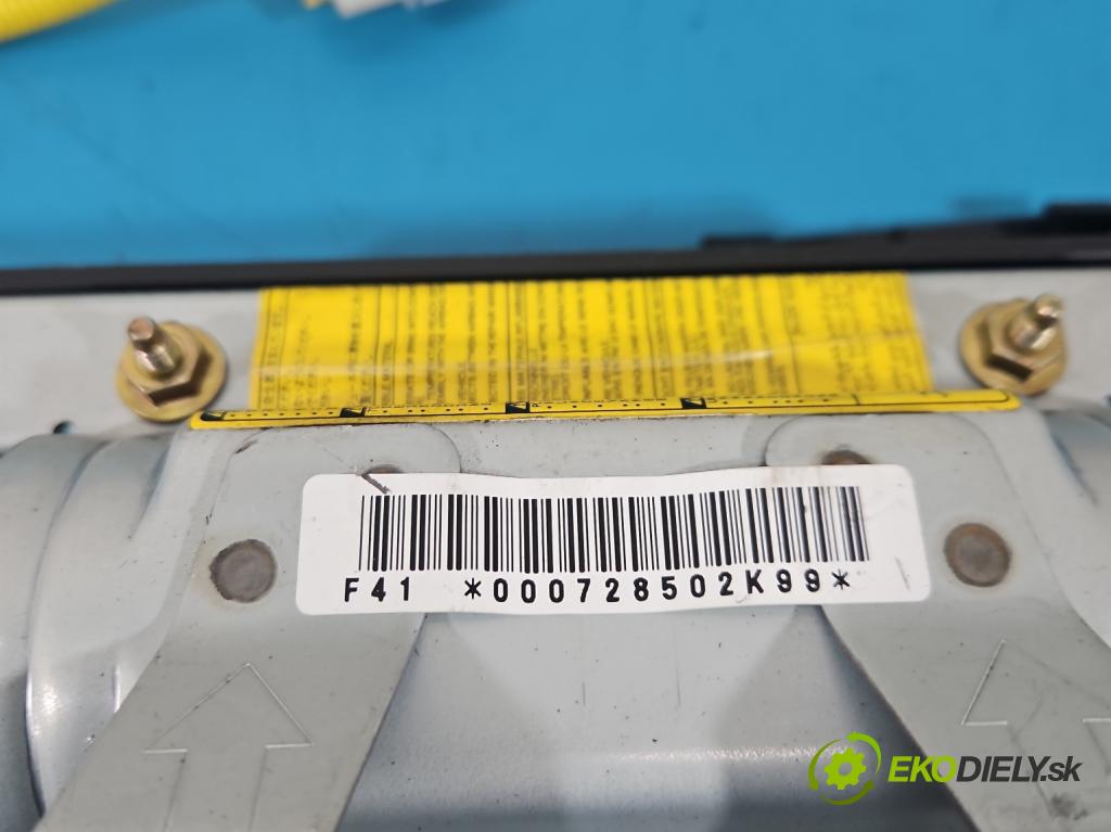 Toyota Avensis Verso 2001-2009 2.0 vvti 150 hp manual 110 kW 1998 cm3 5- polštáře: vzduchové soubor: