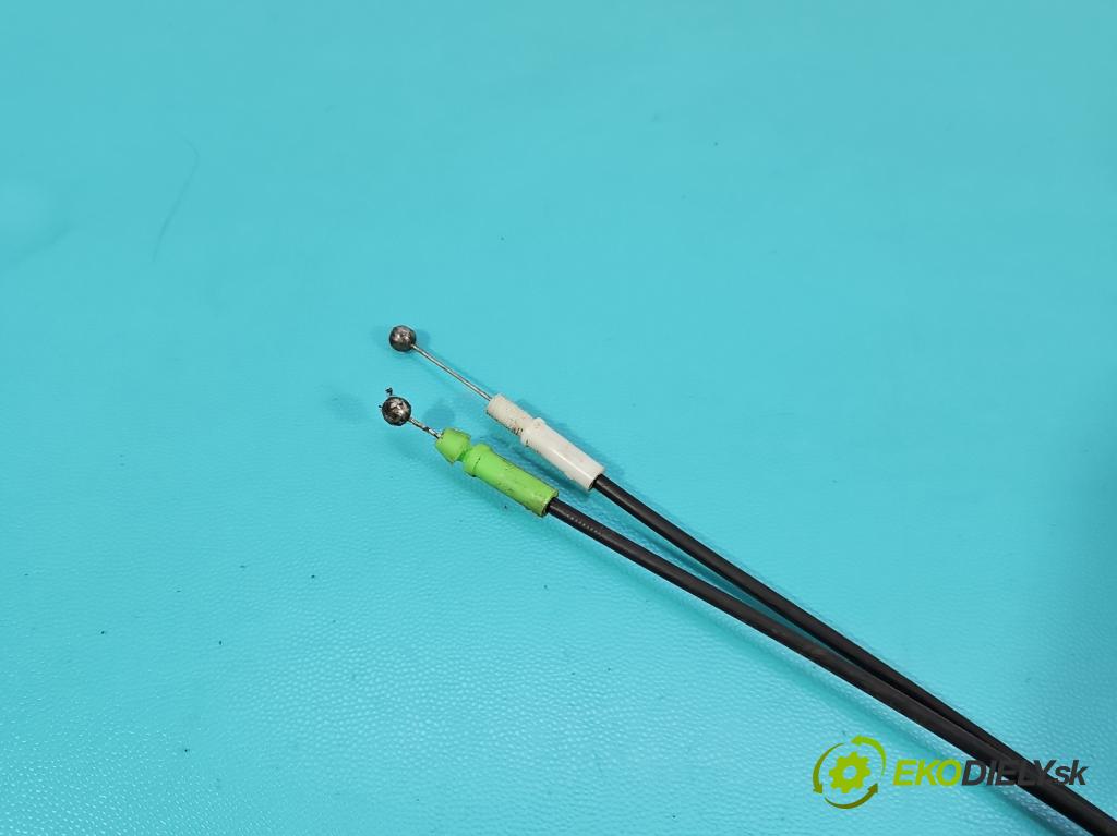 Toyota Avensis Verso 2001-2009 2.0 vvti 150 HP manual 110 kW 1998 cm3 5- zámok predné ľavý