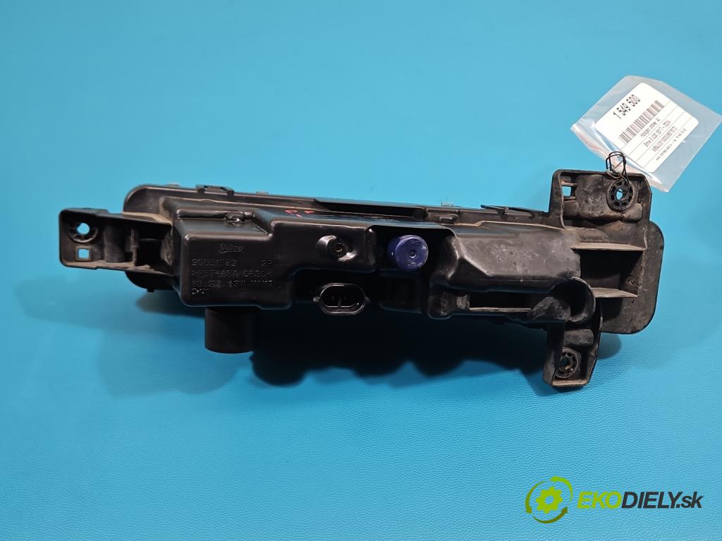 Bmw 5 G30 2017-2024 2.0d 190 HP automatic 140 kW 1995 cm3 4- Halogen pravý 7349132 (Kľučka dverí ostatné)