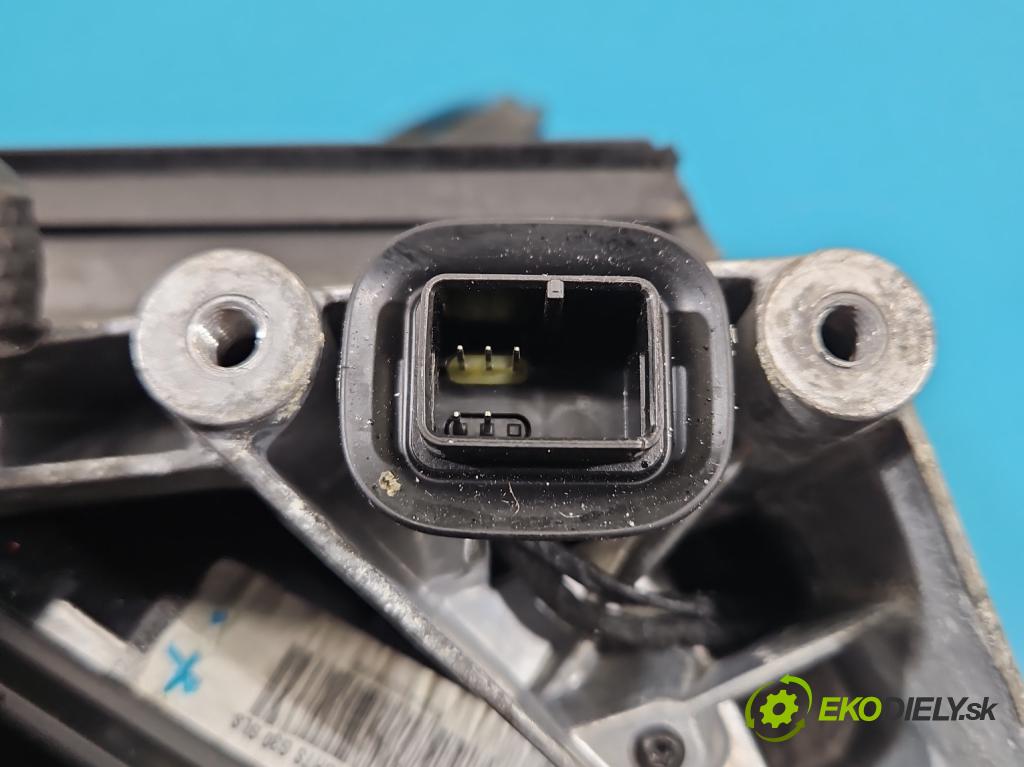 Bmw 5 G30 2017-2024 2.0d 190 hp automatic 140 kW 1995 cm3 4- zpětné zrcátko pravé F0184102U668B (Klika dveří ostatní)