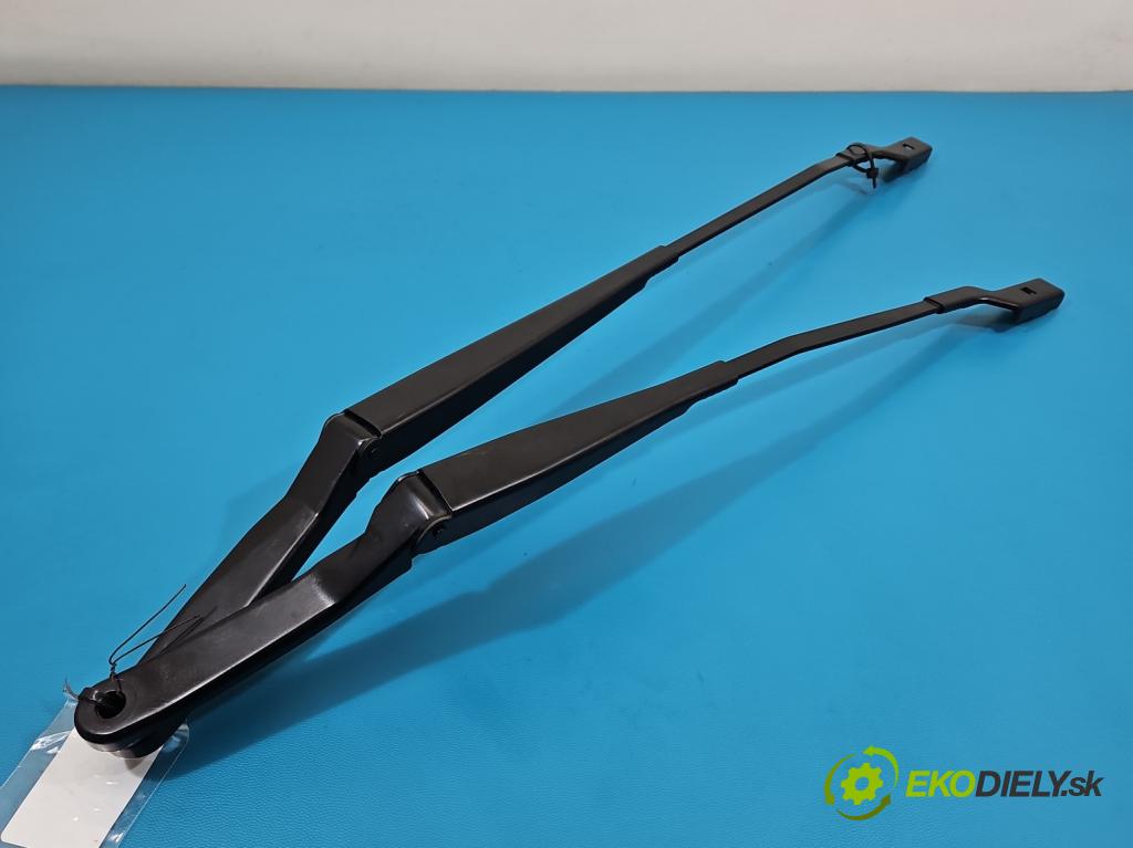 Peugeot 308 I 2007-2013 1.6 hdi 90 hp manual 66 kW 1560 cm3 5- rameno stěrače přední komplet 9680477080