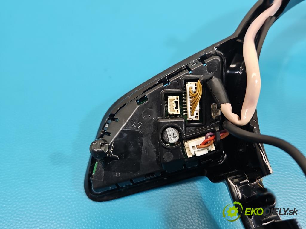 Audi A6 C7 2011-2018 2.0 TFSI 179KM automatic 132 kW 1984 cm3 4- Přepínač multifunkční: řízení: 4G0419091T (Páčky pod volantem)