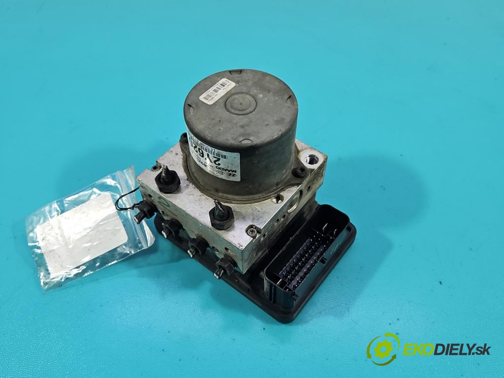 Hyundai Ix35 2.0 CRDI 136 HP manual 100 kW 1995 cm3 5- čerpadlo abs 58920-2Y620 (Pumpa ABS)