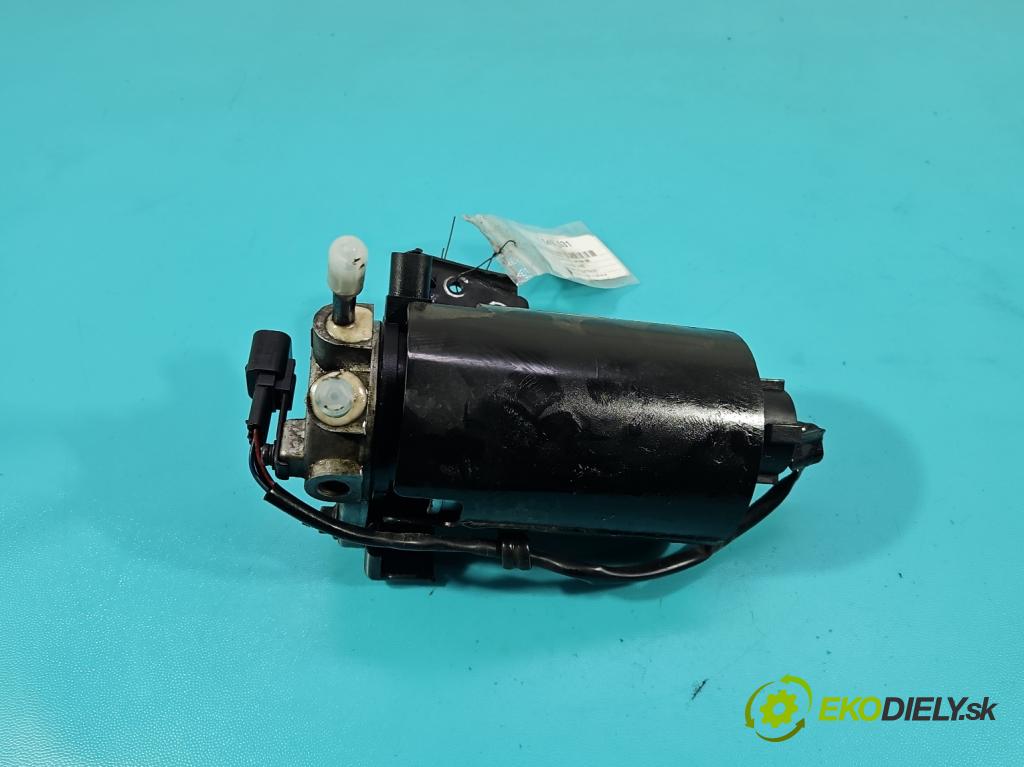 Hyundai Ix35 2.0 CRDI 136 HP manual 100 kW 1995 cm3 5- obal filtra palivo