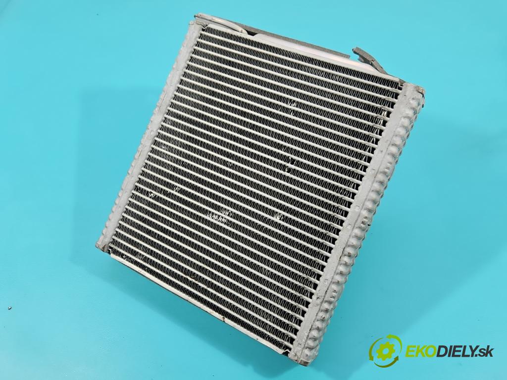 Hyundai I30 III 2016- 2.0 16V 280KM: automatic 206 kW 1998 cm3 5- radiator  (Radiátor kúrenia)
