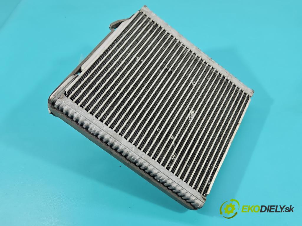 Hyundai I30 III 2016- 2.0 16V 280KM: automatic 206 kW 1998 cm3 5- radiator  (Radiátor kúrenia)