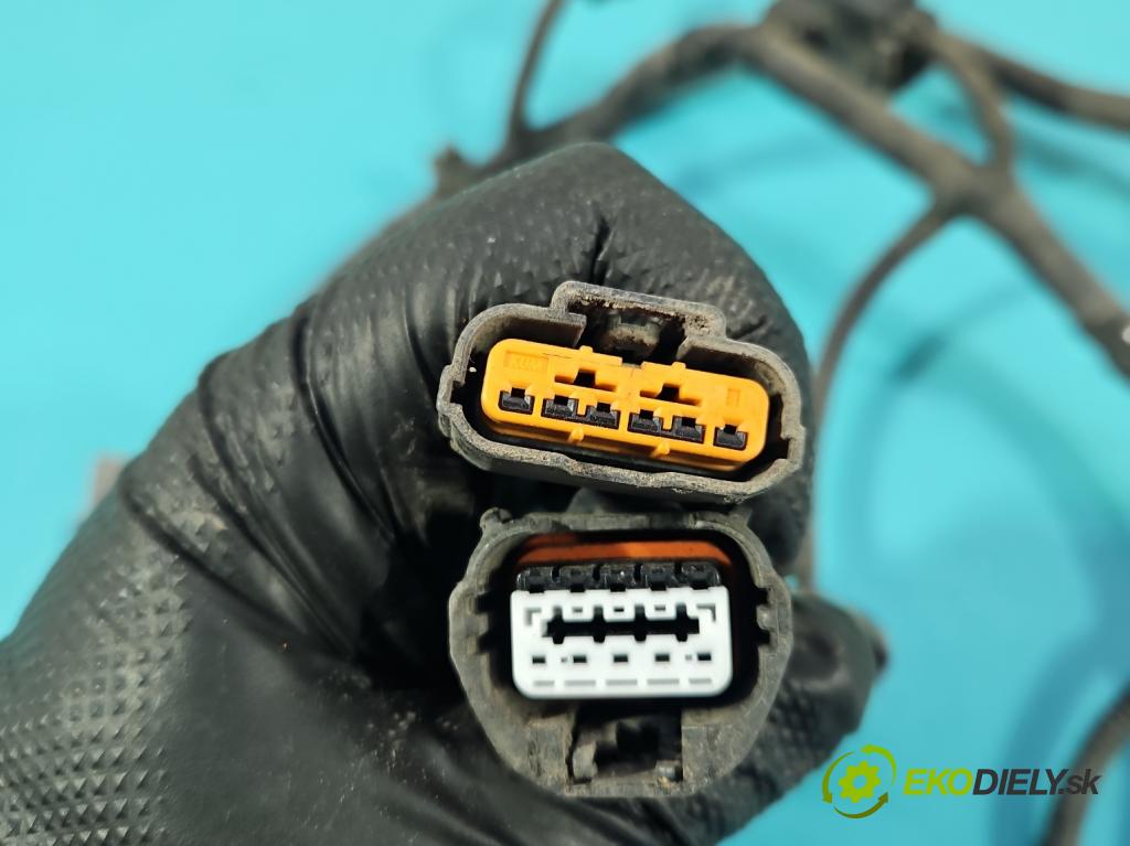 Hyundai Ix35 2.0 CRDI 136 HP manual 100 kW 1995 cm3 5- Zväzok: nárazník zadné 91890-2Y520