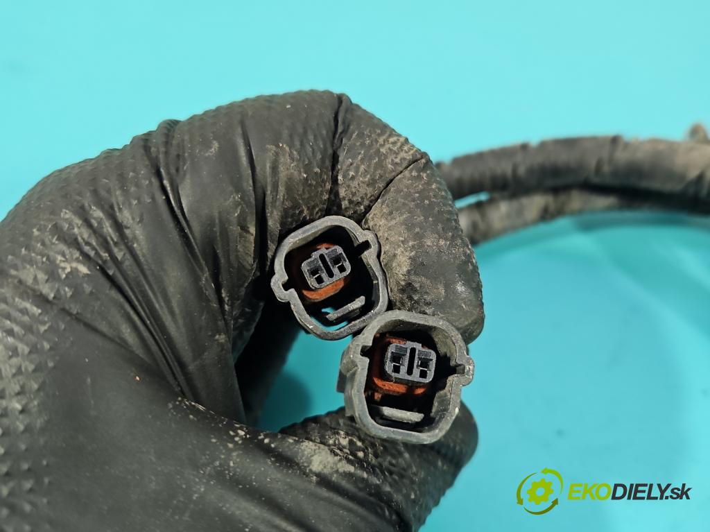 Hyundai Ix35 2.0 CRDI 136 HP manual 100 kW 1995 cm3 5- Zväzok: nárazník zadné 91890-2Y520