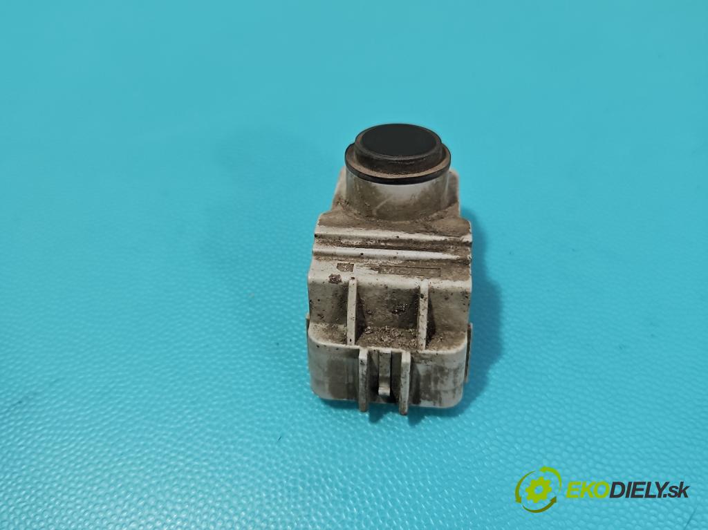 Hyundai Ix35 2.0 CRDI 136 HP manual 100 kW 1995 cm3 5- snímač parkovaní: 95720-2S100