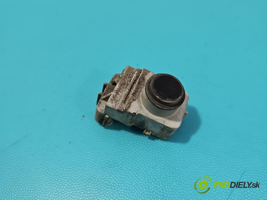 Hyundai Ix35 2.0 CRDI 136 HP manual 100 kW 1995 cm3 5- snímač parkovaní: 95720-2S100