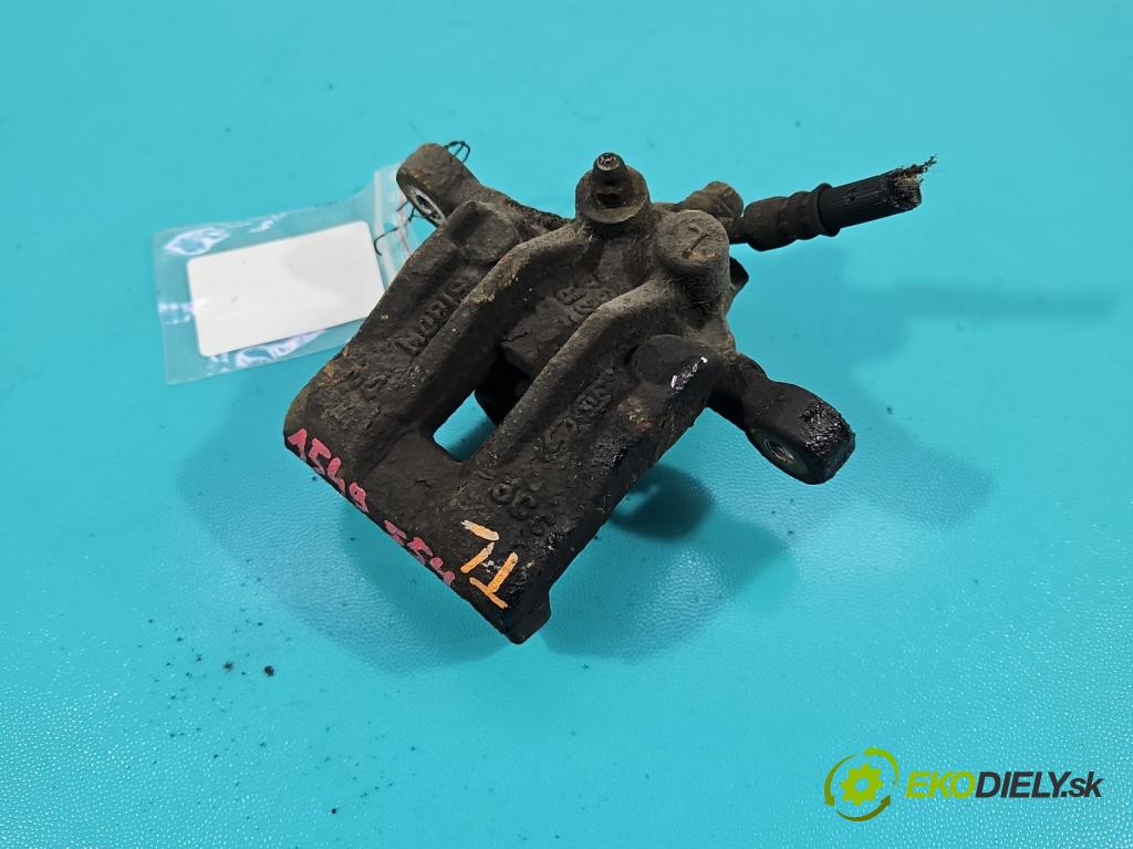 Hyundai Ix35 2.0 CRDI 136hp manual 100 kW 1995 cm3 5- brzdič zadní levý  (Klika dveří ostatní)