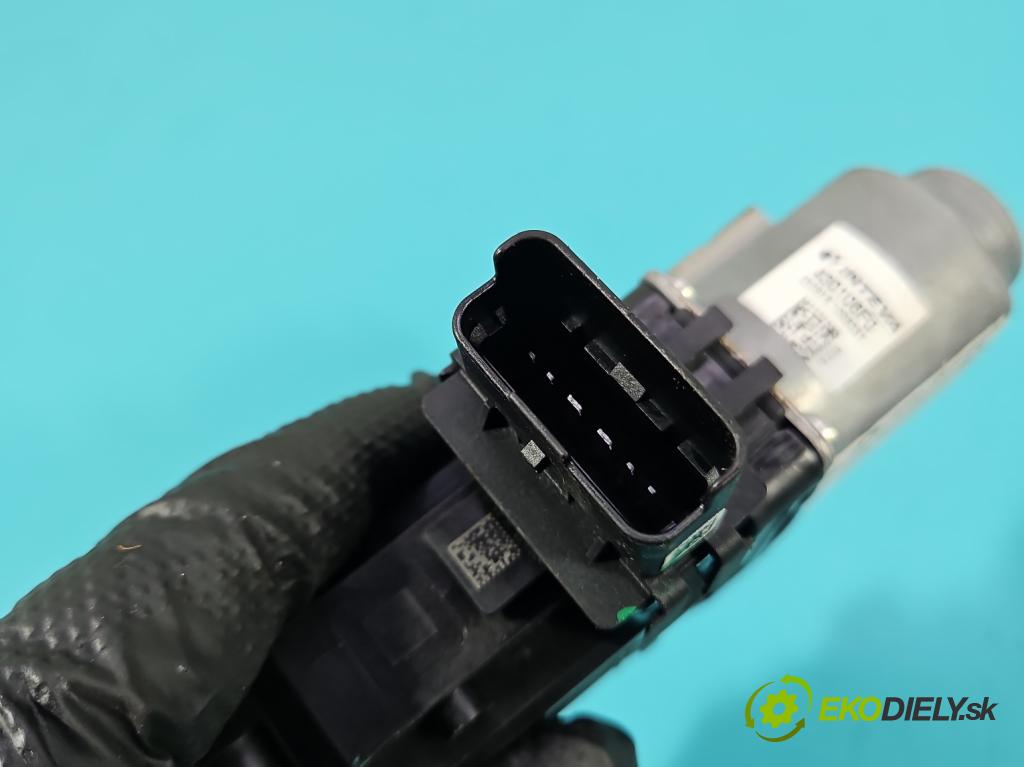 Hyundai I30 III 2016- 2.0 16V 280KM: automatic 206 kW 1998 cm3 5- mechanizmus okna predné pravý 82460-G4010