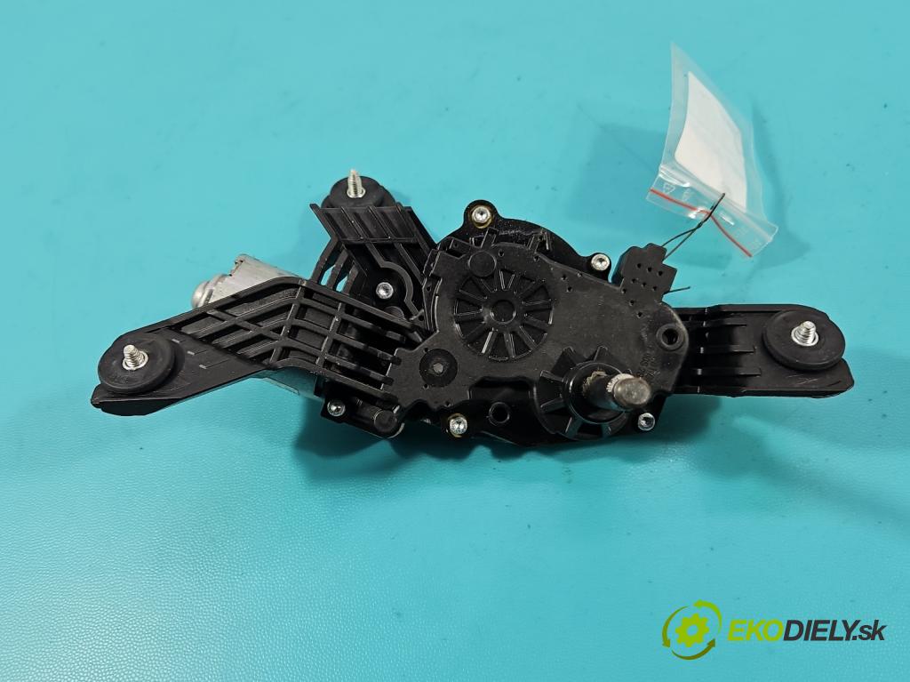 Hyundai I30 III 2016- 2.0 16V 280KM automatic 206 kW 1998 cm3 5- motor stěrače zadní 0390205032