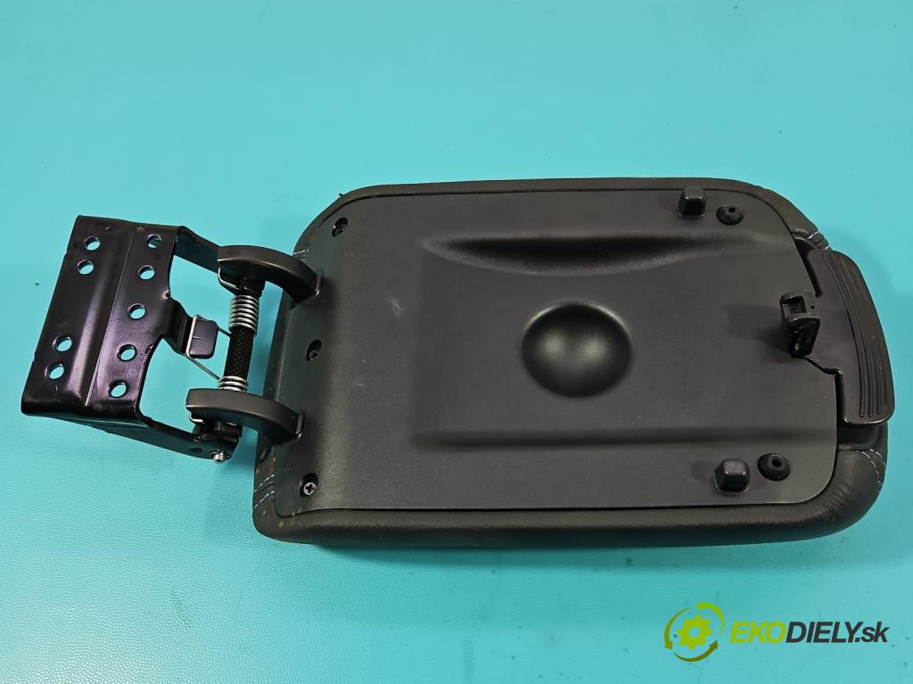 Hyundai I30 III 2016- 2.0 16V 280KM: automatic 206 kW 1998 cm3 5- operadlo 84660-G4000 (Lakťová opierka)