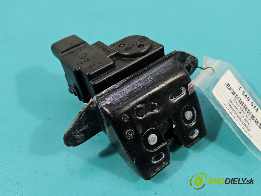 Hyundai I30 III 2016- 2.0 16V 280KM automatic 206 kW 1998 cm3 5- zámek kufrových dveří zadní 81230-G3000