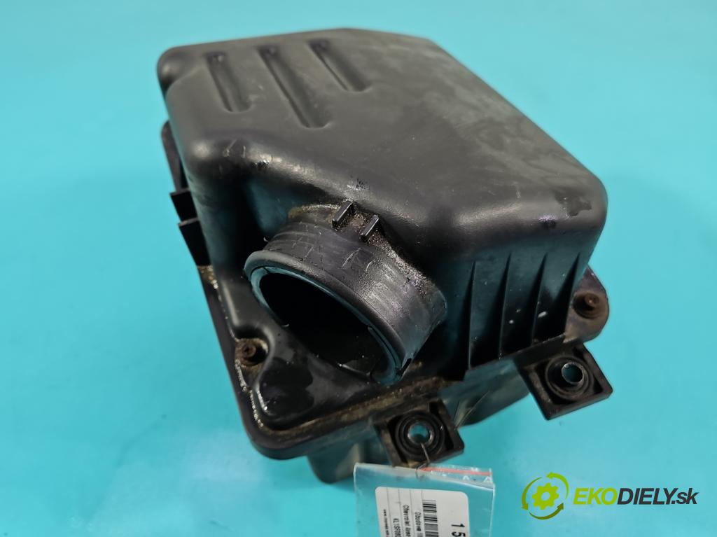 Chevrolet Aveo T250 2006-2011 1.2 16V 84KM manual 62 kW 1206 cm3 3- obal filtra vzduchu 96808164 (Obal vzduchového filtra)