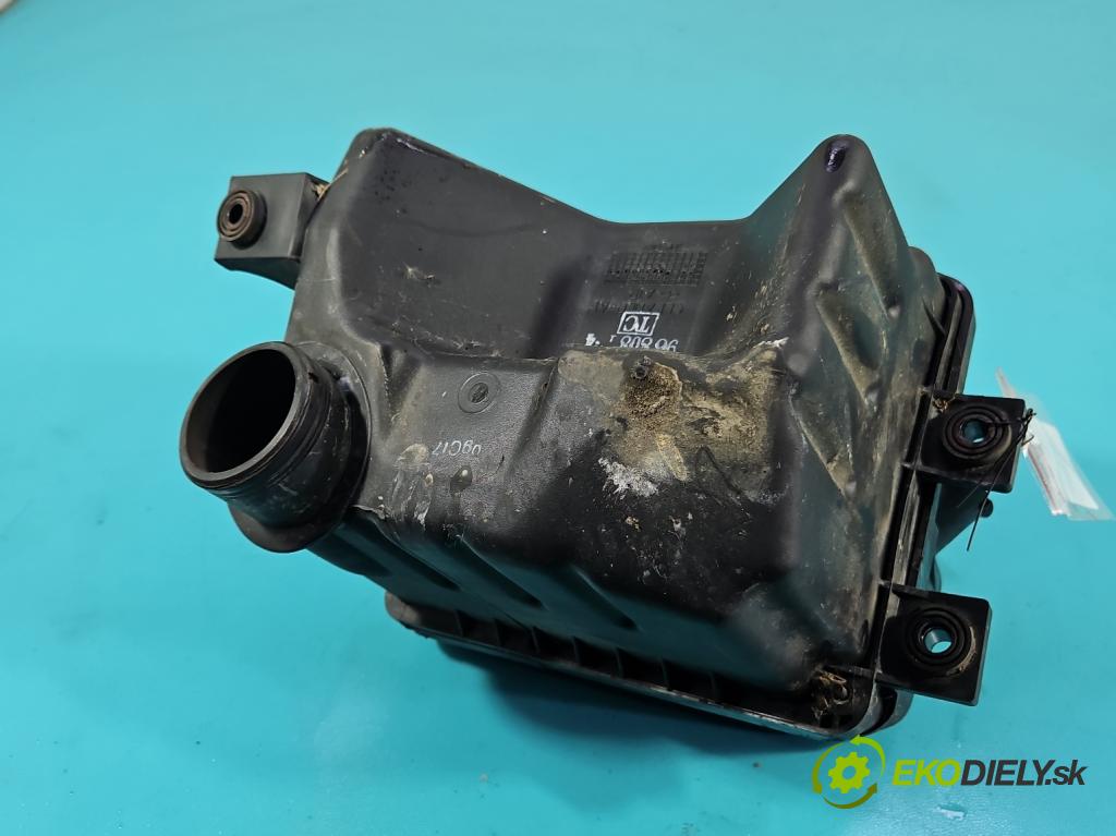 Chevrolet Aveo T250 2006-2011 1.2 16V 84KM manual 62 kW 1206 cm3 3- obal filtra vzduchu 96808164 (Obal vzduchového filtra)