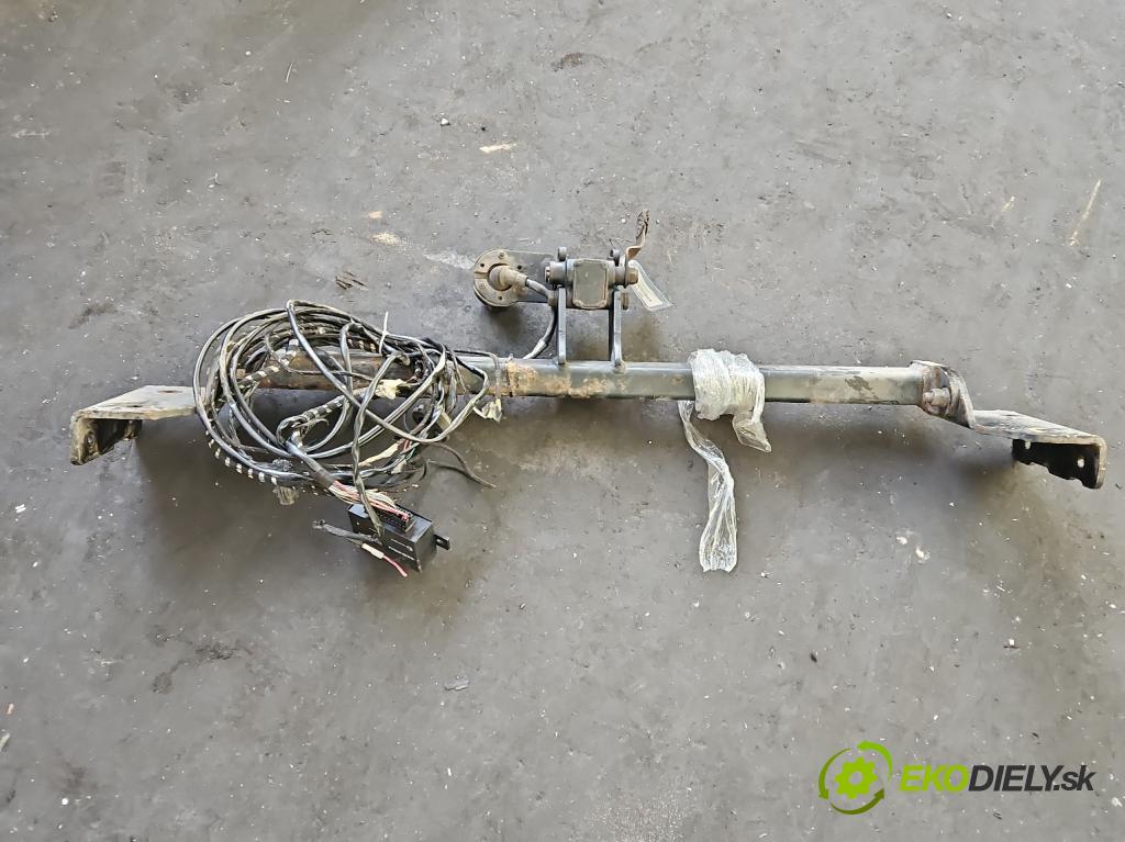 Hyundai Ix35 2.0 CRDI 136hp manual 100 kW 1995 cm3 5- oko tažné  (Tažné zařízení)