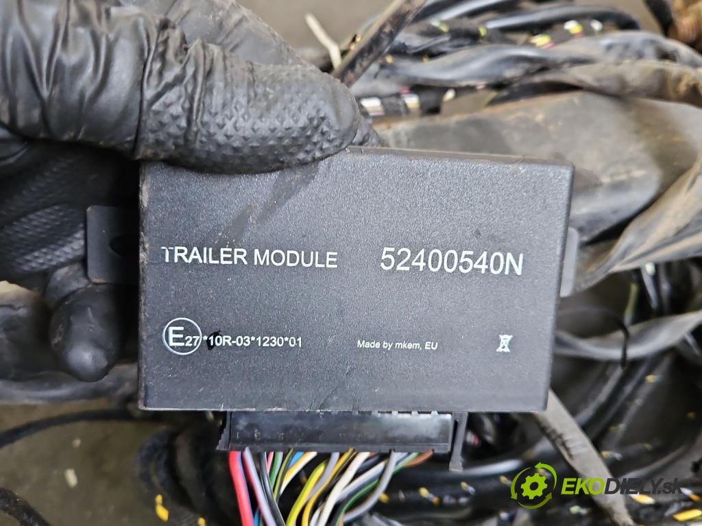 Hyundai Ix35 2.0 CRDI 136hp manual 100 kW 1995 cm3 5- oko tažné  (Tažné zařízení)