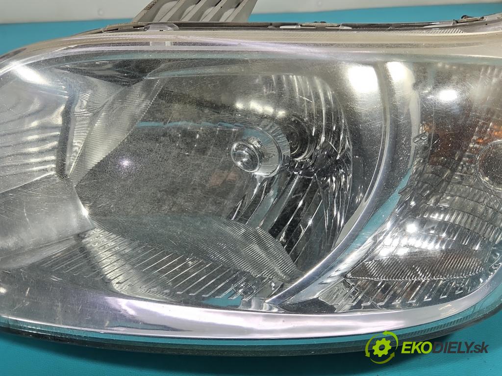 Chevrolet Aveo T250 2006-2011 1.2 16V 84KM manual 62 kW 1206 cm3 3- Reflektor: ľavý  (Kľučka dverí ostatné)