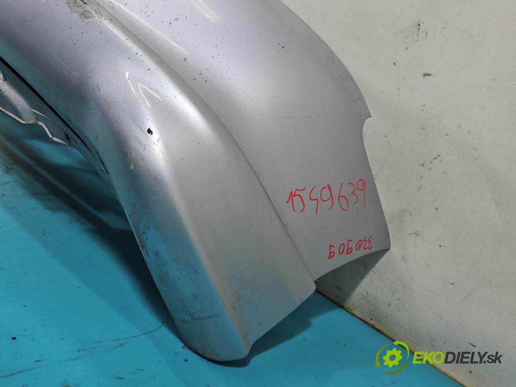 Honda Civic VII 2000-2006 1.6 16V 110 hp manual 81 kW 1590 cm3 3- nárazník přední  (Klika dveří ostatní)