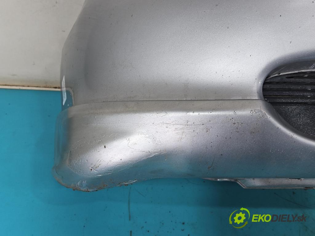 Honda Civic VII 2000-2006 1.6 16V 110 hp manual 81 kW 1590 cm3 3- nárazník přední  (Klika dveří ostatní)