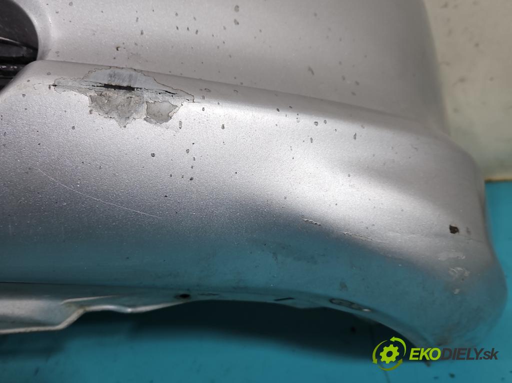 Honda Civic VII 2000-2006 1.6 16V 110 hp manual 81 kW 1590 cm3 3- nárazník přední  (Klika dveří ostatní)