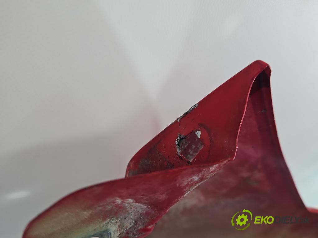 Chevrolet Aveo T250 2006-2011 1.2 16V 84KM manual 62 kW 1206 cm3 3- blatník predné pravý  (Kľučka dverí ostatné)