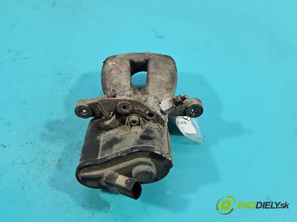 Vw Passat B6 2005-2010 1.9 tdi 105 hp manual 77 kW 1896 cm3 5- brzdič zadní levý  (Klika dveří ostatní)